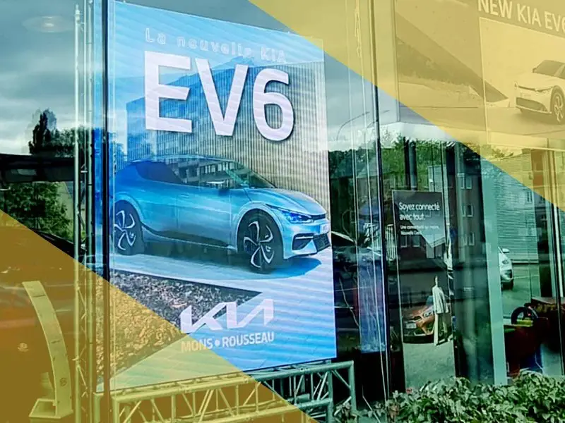 Écran Géant LED haute luminosité pour vitrine